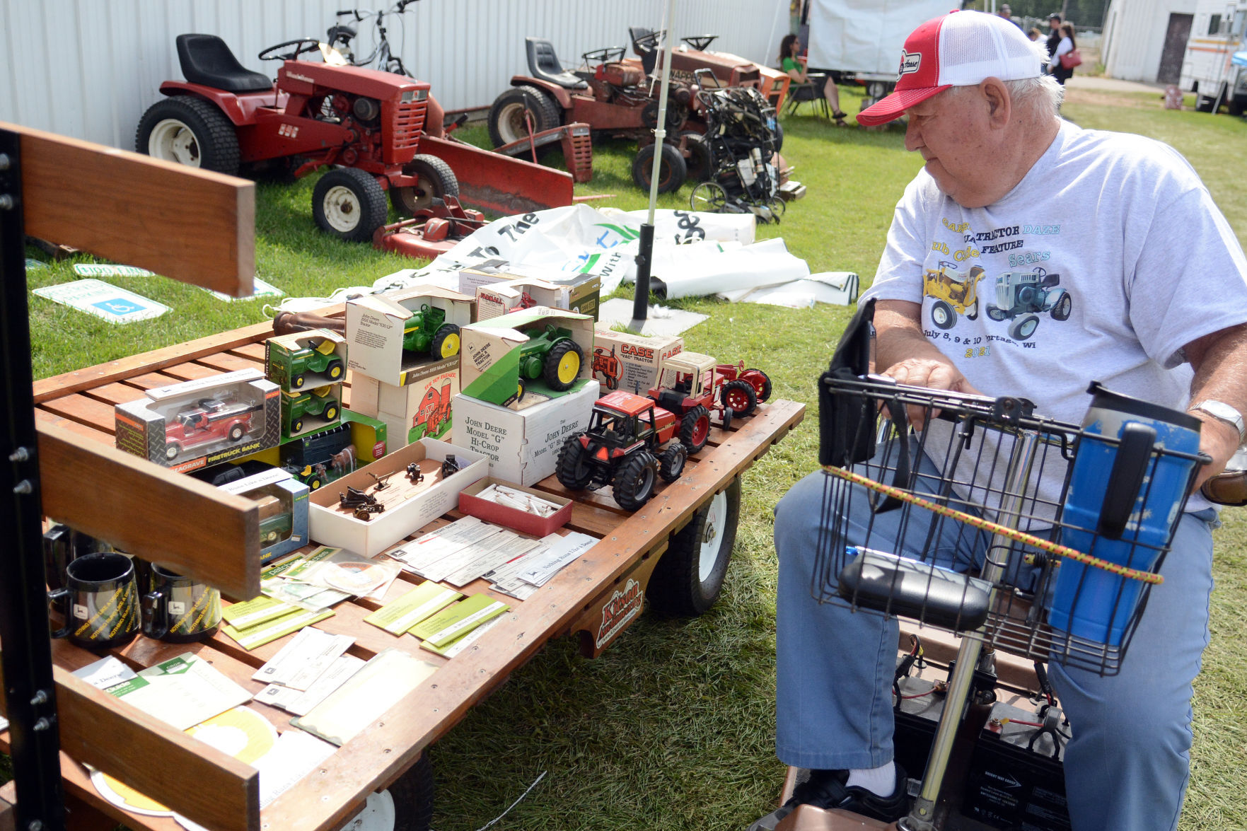 Garden Tractor Daze